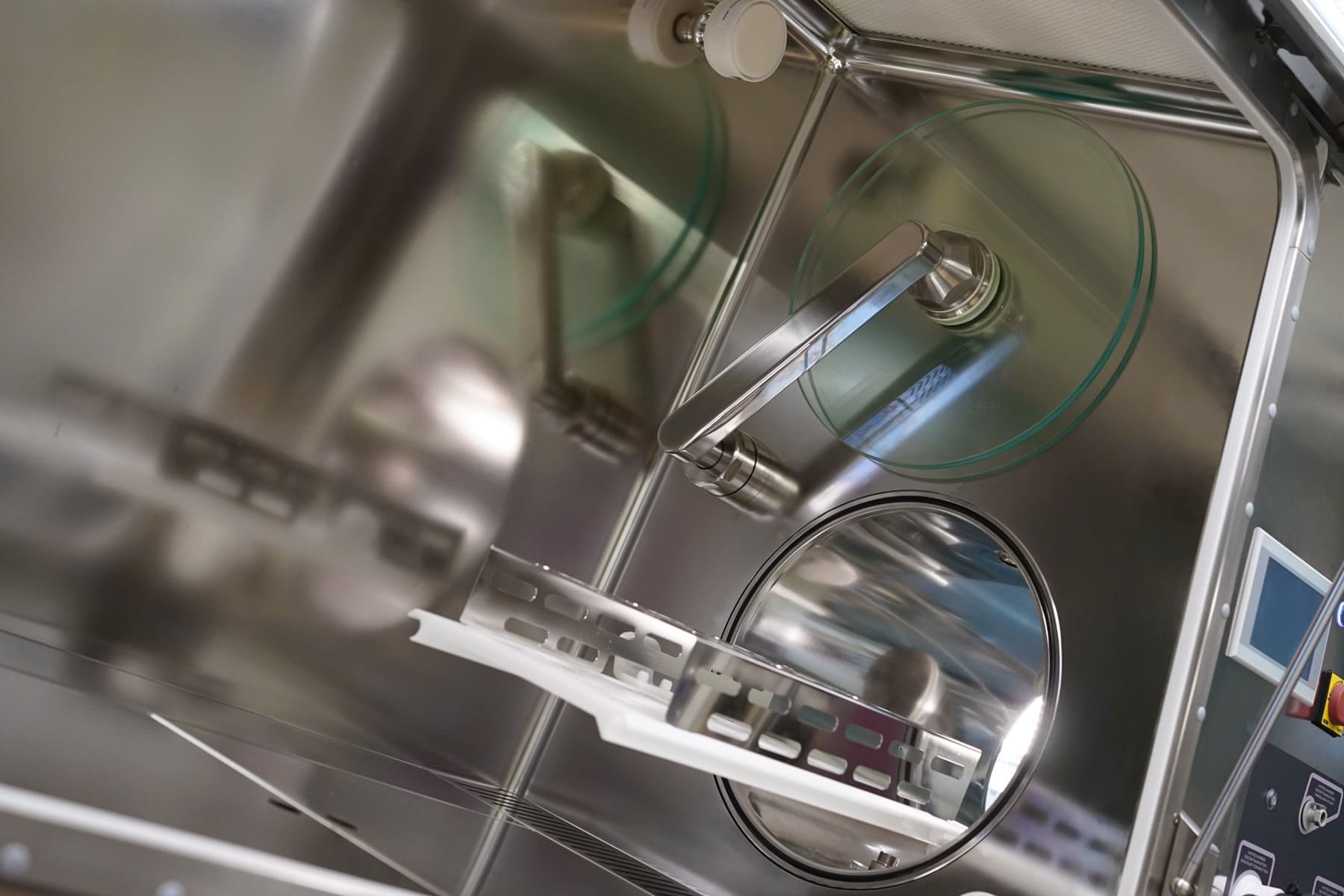 Transfer-systems-Jacomex Sistema di contenimento Bag-In-Bag-Out