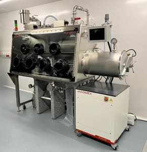 Integrazione di processi nucleari in Glovebox