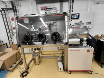 Produzione di eterostrutture 2D in atmosfera controllata